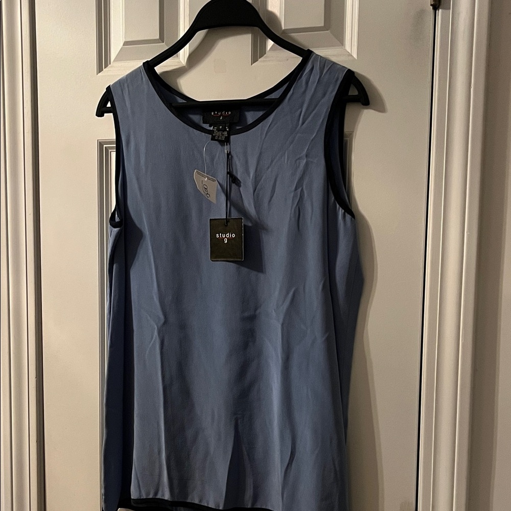 Studio  G Women's Light Blue Sleeveless Blouse Set w/ silk jacket